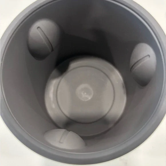 Nwot Toadfish Non-Tipping
Cup Holder - Picture 4 of 4